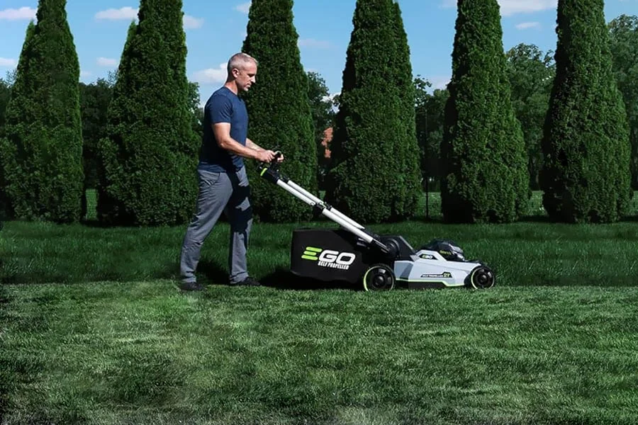 battery powered push lawn mower